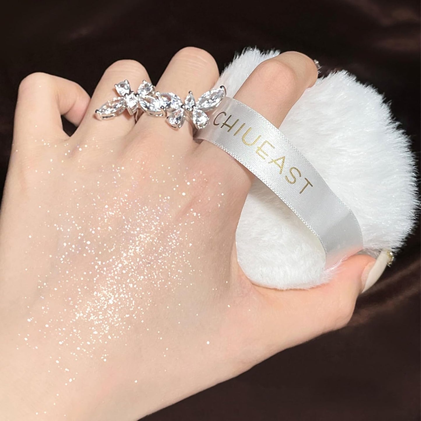 Highlight Glitter Powder Ball,White Shimmer Highlighter Makeup Powder Puff,Comfortable and Cute Plush Long-Lasting Body Shine for Various Occasions