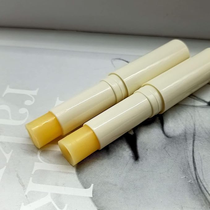 2PCS Handmade Plant lip balm Pink Lips Serum Brighten Dark Lips Bleaching Essence Lip Balm Repair Fine Lines Brighten Moisture Exfoliator Lip Care (Yellow)