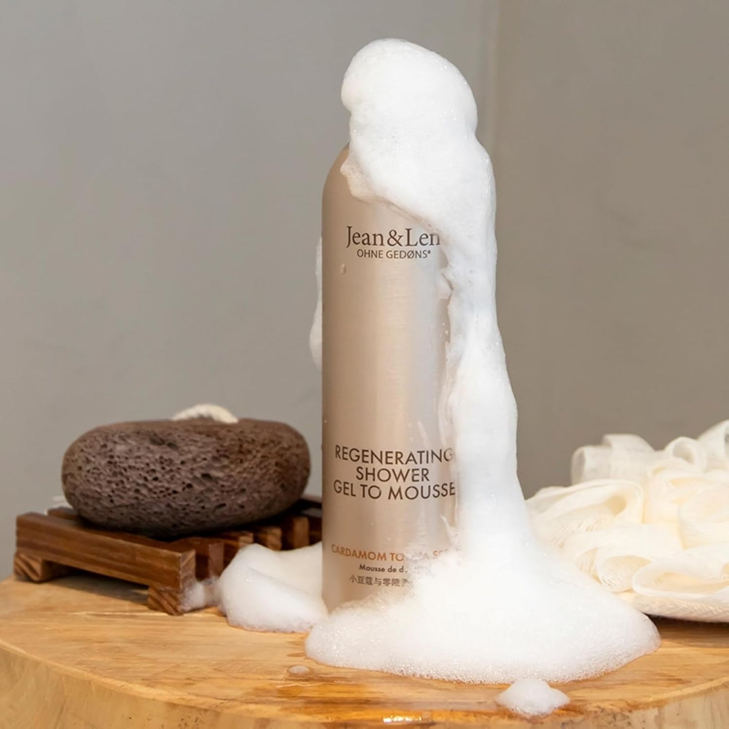 Jean & Len Shower Soufflé Cardamom & Tonka, almond, jojoba and babussa oil, for a fragrant cleansing experience, for normal to dry skin, shower foam, without parabens & silicones, vegan, 6.76 Fl. Oz.