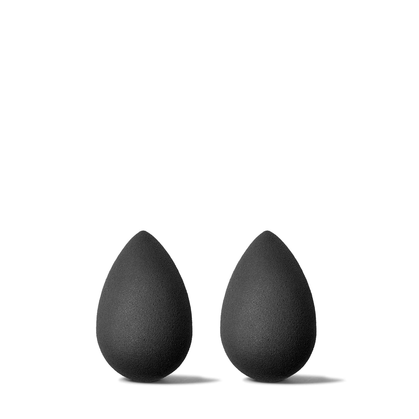 Beautyblender® | Micro Mini Pro Black Beauty Blender Makeup Sponges, Super-Soft Foam Easily Blends Concealers & Highlighters, Made in USA, Reusable, Washable, Streak Free Application, 2 Pack