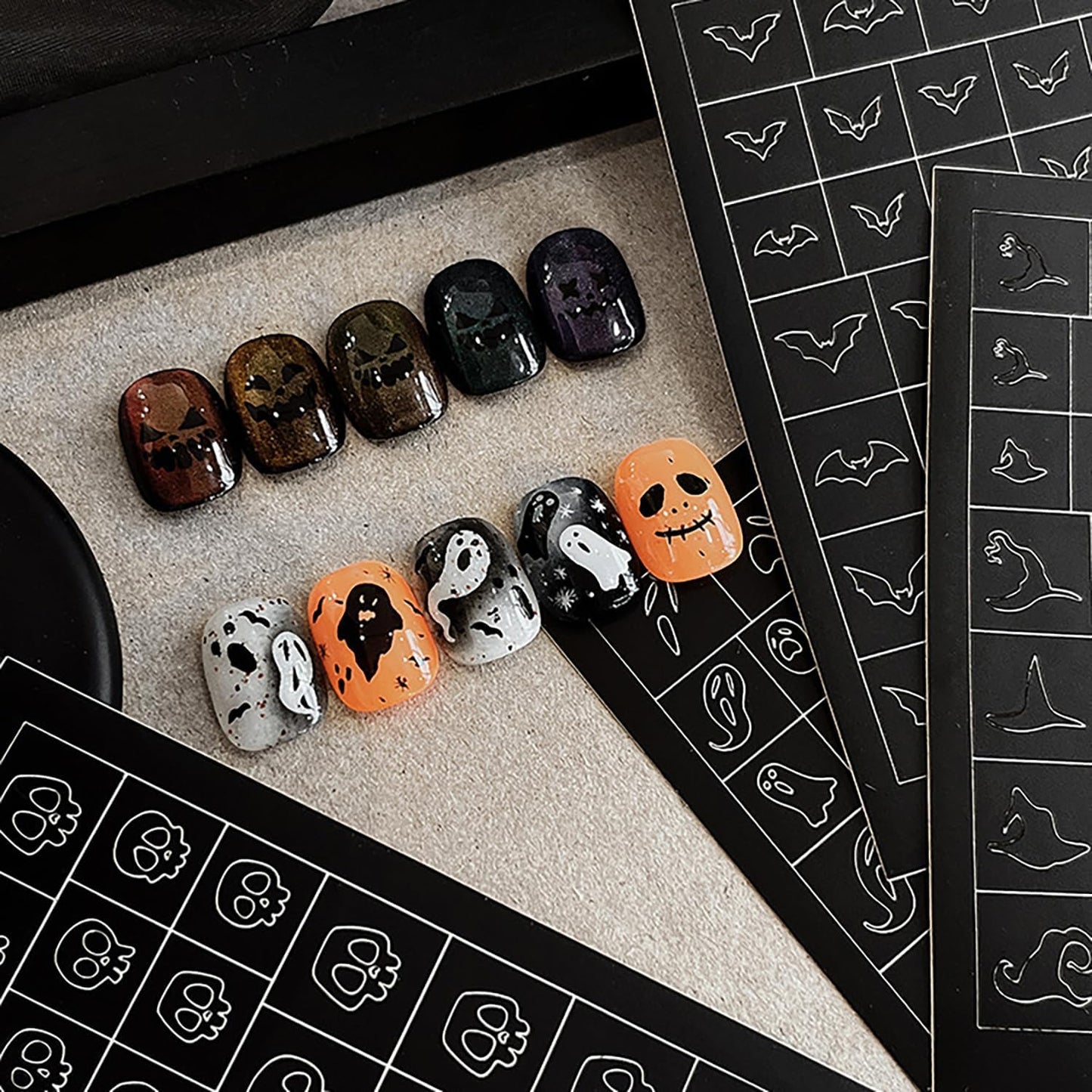 Halloween Airbrush Stencils Nail Sticker, Skull Ghost Bat Nail Art Stickers Nail Stencils Decals, Holiday Design Hollow Nail Guides Decal for Women Decoration DIY Tools 6Pcs