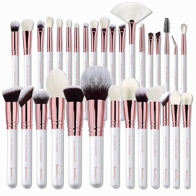 Pro makeup Artist Brushes Set 32Pcs Luxury Goat Hair Horse hair Makeup Brush Set eye and face brushes for every possibility By Bueart Design (Pearl White)